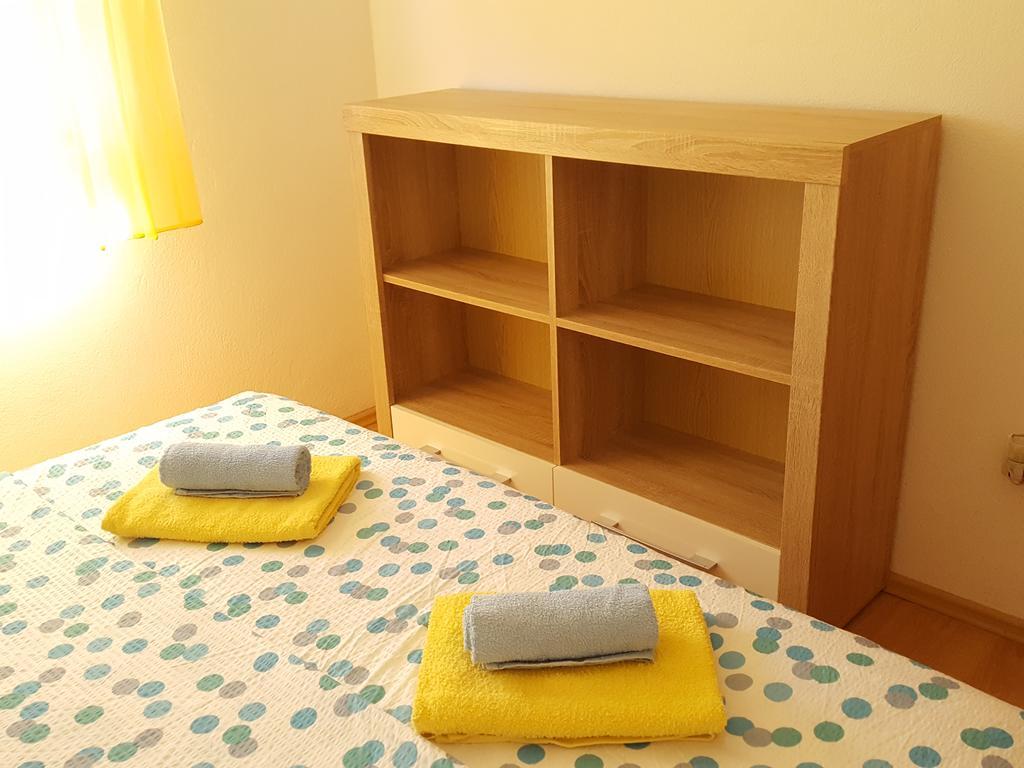 Apartments Mirakul โลปาร์ ภายนอก รูปภาพ