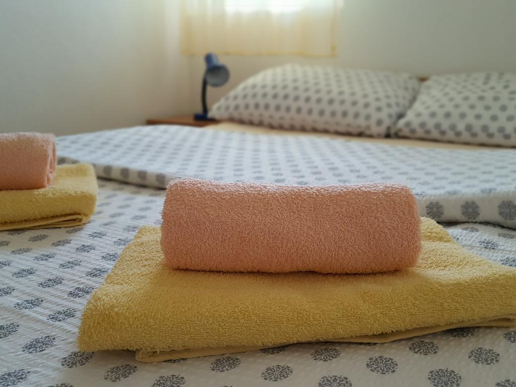 Apartments Mirakul โลปาร์ ภายนอก รูปภาพ
